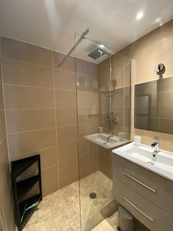 Agreable Studio Proche Sttropez Piscine Et Tennis Gassin Apartment