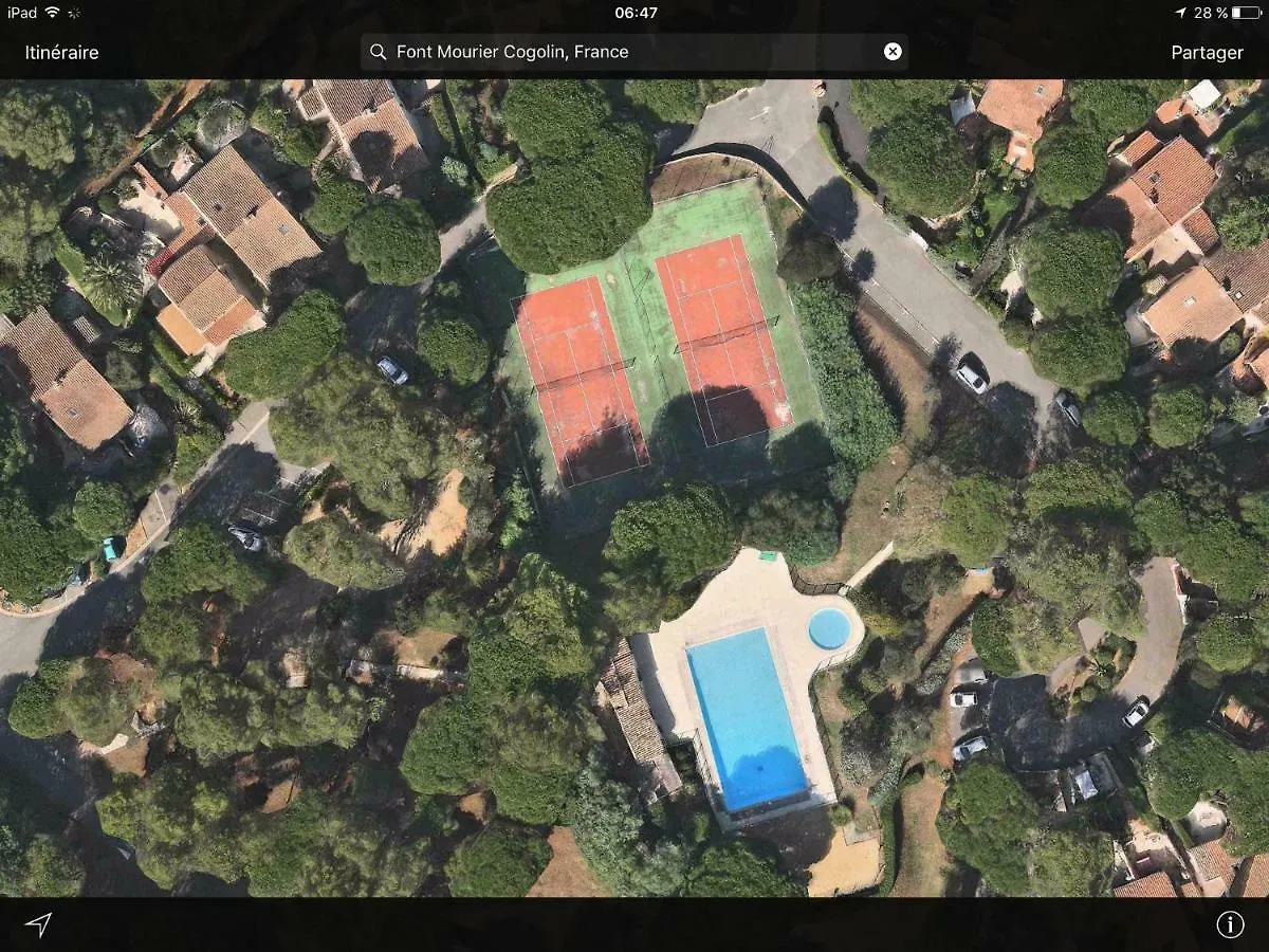 Agreable Studio Proche Sttropez Piscine Et Tennis Gassin Apartment
