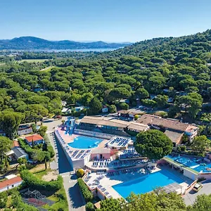Camping Montana Parc - Golfe De St Tropez - Maeva, Gassin